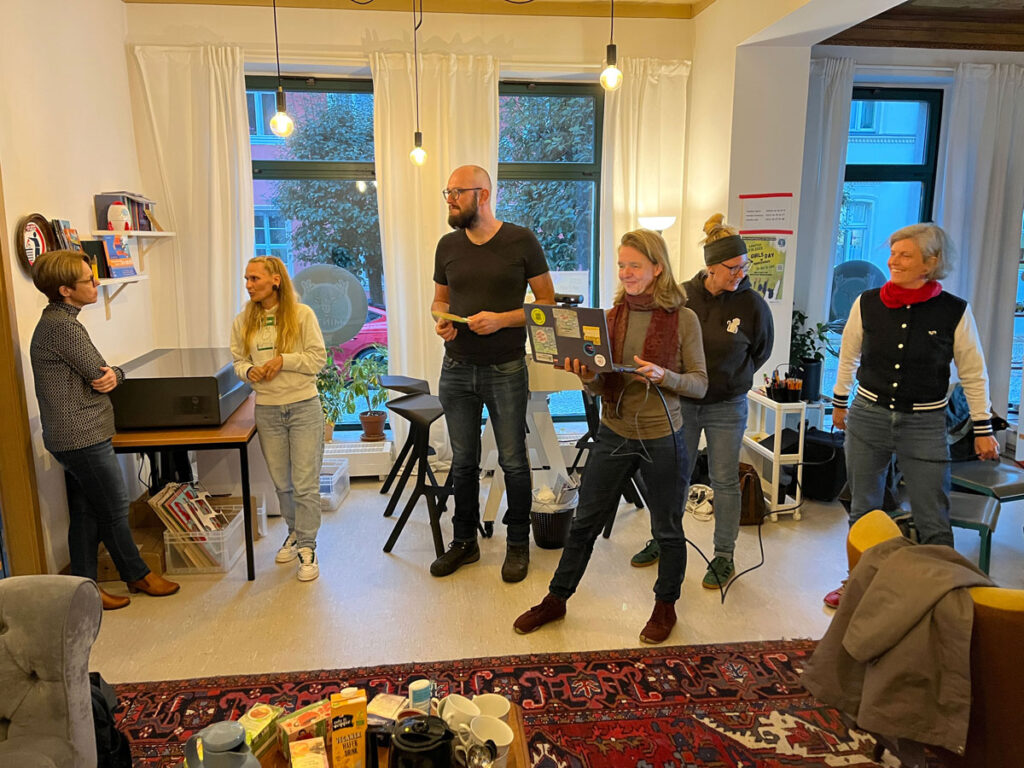 Das Maker-MINT-Netzwerk auf Entdeckungstour durch den Makerspace von MINTup in Herzberg